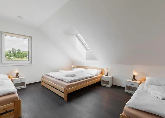 Ferienhaus House Adam *